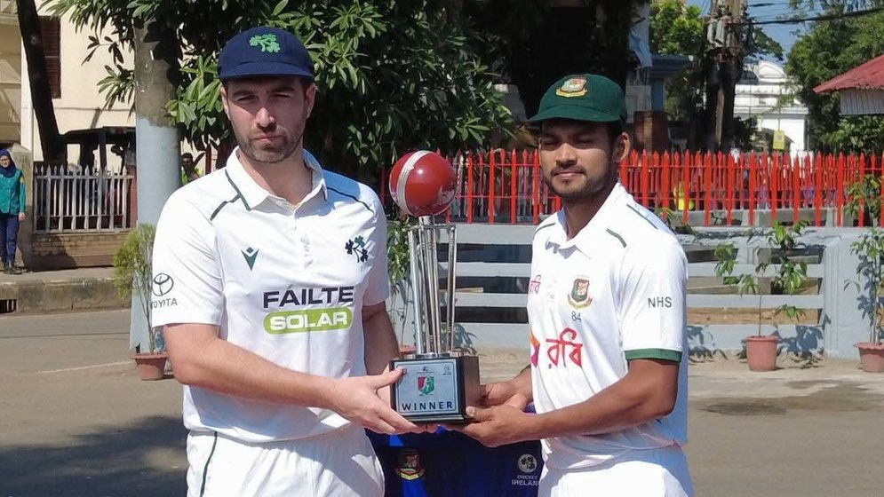 আয়ারল্যান্ড বিপক্ষে টসে হেরে ফিল্ডিংয়ে বাংলাদেশ, একাদশে আছেন যারা